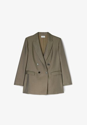 Blazer de doble botonadura en caqui con finas rayas. Cuenta con solapas de muesca, dos bolsillos frontales y botones negros. Ajuste entallado.