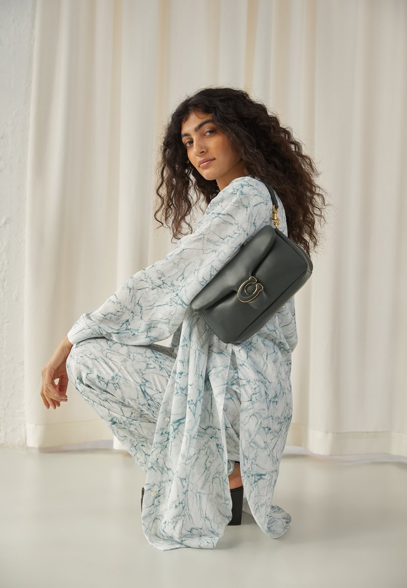 Coach COVERED CLOSURE PILLOW TABBY SHOULDER BAG Handbag amazon