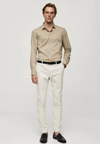 Mango Camisa elegante - sand