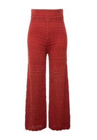 Pantaloni larghi di maglia rossa con un motivo testurizzato che presenta onde e fori, rifiniti con una vita a coste.