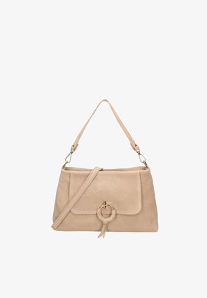 Sac à main en daim beige avec poignée supérieure, bandoulière amovible, rabat avant et détail décoratif d’anneau et de nœud dorés.