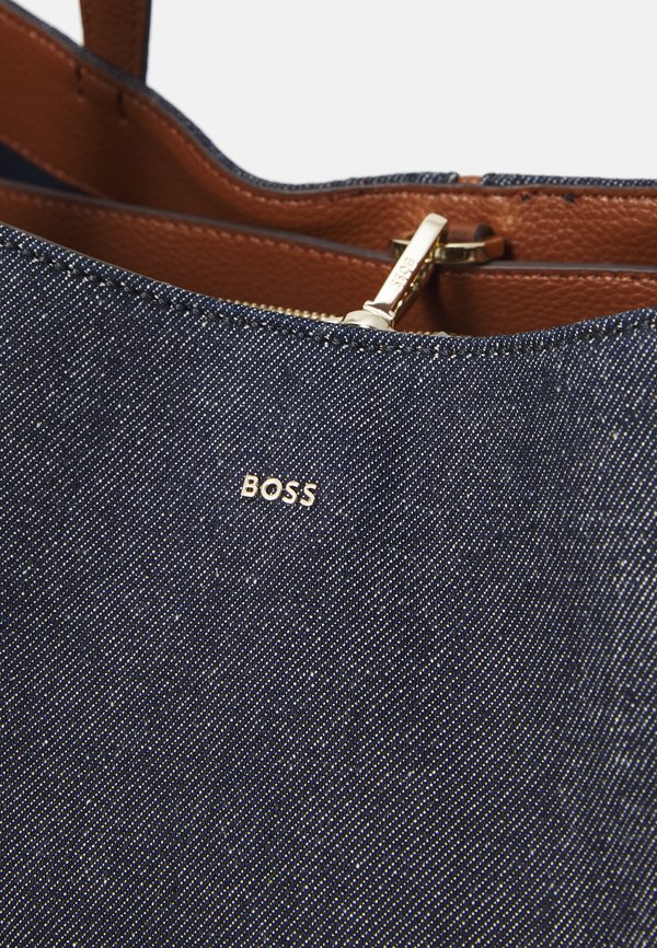 ANETT TOTE  - Handbag4