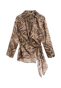 Langærmet, kraveholdig indpakningsbluse i beige med et brunt tigerstribemønster; har en bundet talje og en blød, gennemsigtig tekstur.