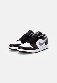 Jordan AIR JORDAN 1 - Tenisky - black/particle grey-white