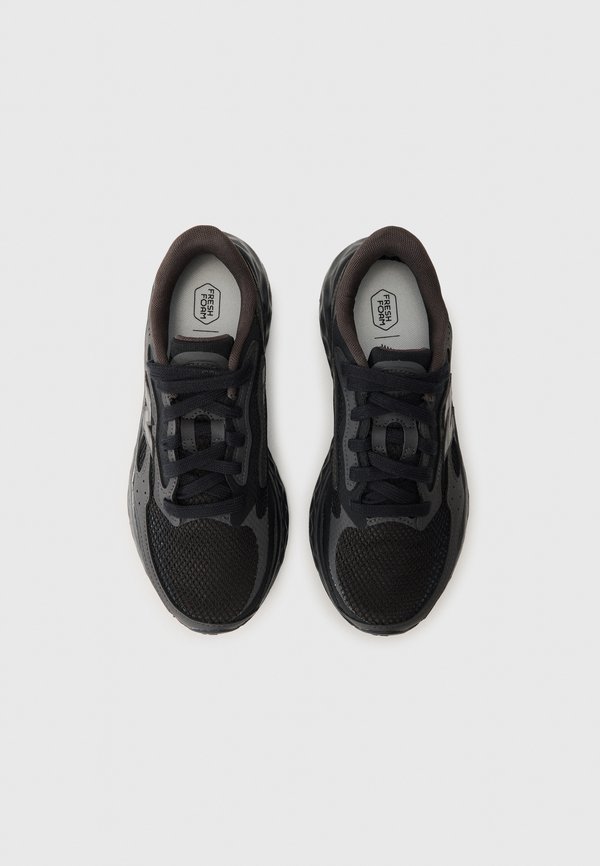 FRESH FOAM ARISHI V4 - Road running shoes3