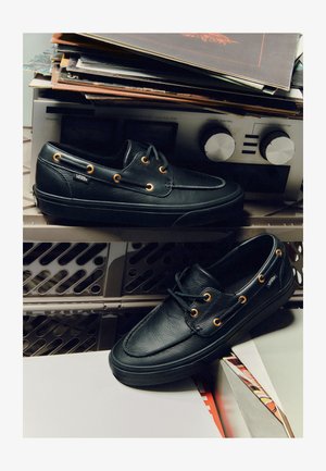Vans 2-EYELET BOAT SHOE UNISEX - Scarpe da barca - leather black
