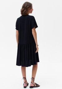 blue shadow - Sukienka koszulowa