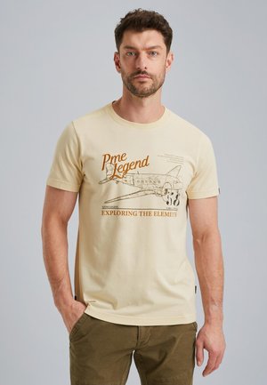 - T-shirt z nadrukiem