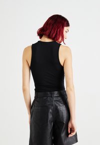 Weekday IRMA ZIP SLEEVELESS - Top - black