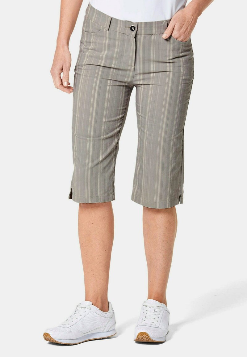 Grijs geruite knielange shorts gemaakt van lichtgewicht materiaal, met een zak aan de voorkant, knoopsluiting en geventileerde zoom.
