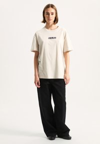 Vans UNPATCHED  - T-Shirt print - light grey