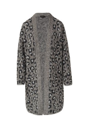 Cardigan long gris à l'avant ouvert avec un motif léopard noir et blanc, manches longues et texture en tricot douce.