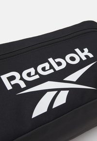 Reebok ASHLAND SHOE BAG UNISEX - Schuhtasche - black