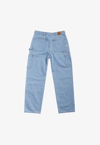 Ljusblå denim arbetsbyxor med flera bak- och sidofickor, bältesöglor och en lädermärke på midjebandet.