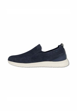Sneaker slip-on blu navy con tomaia in maglia strutturata, pannelli laterali elastici, suola bianca imbottita e linguetta sul tallone.