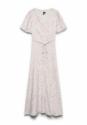 Robe midi blanche avec motif floral rose, manches courtes volantées, encolure en V, boutons à l'avant et ceinture nouée à la taille.