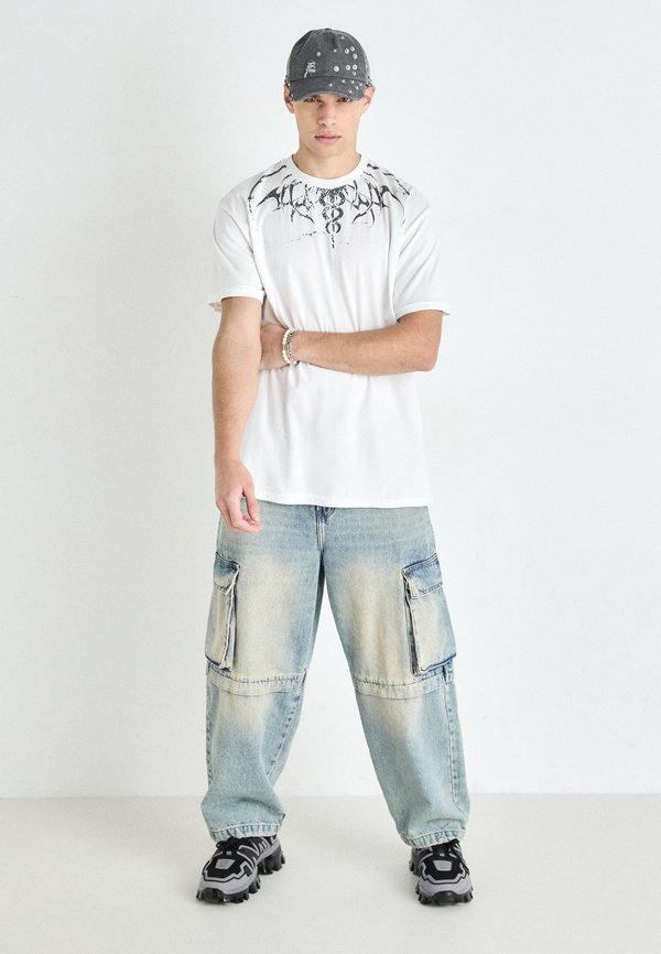 GREETINGS FROM PARADISE OVERSIZED  - Print T-shirt3