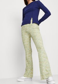 Even&Odd Tygbyxor - mottled green