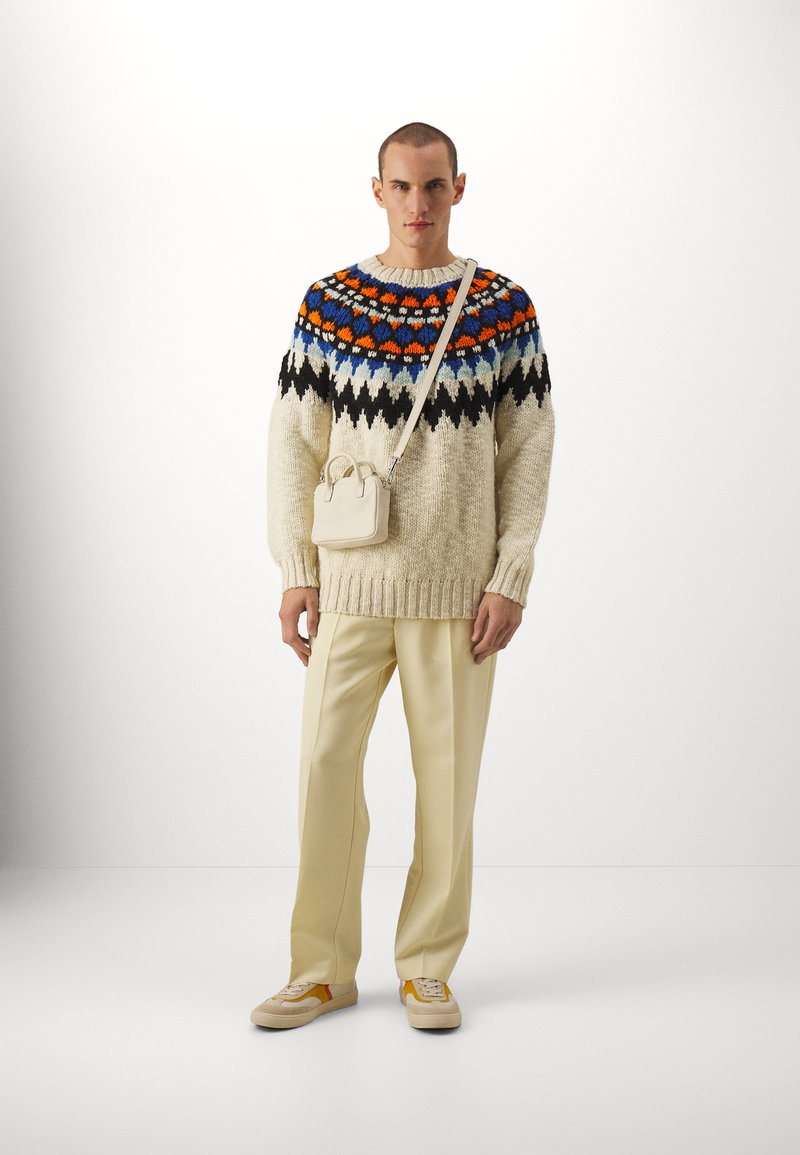 NN.07 Sweter - Zdjęcie 2