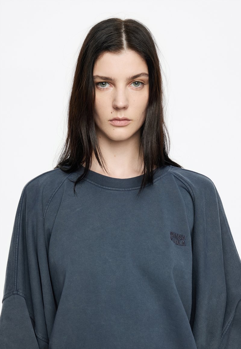 Bimba Y Lola GLOBO LOGO BORDADO Sweatshirt azul grisaceo/dark