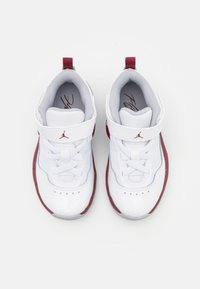 Jordan JORDAN STAY LOYAL 3 UNISEX - Sneakers basse - white/team red/wolf grey