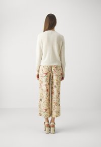 WEEKEND MaxMara Jersey de punto - off-white