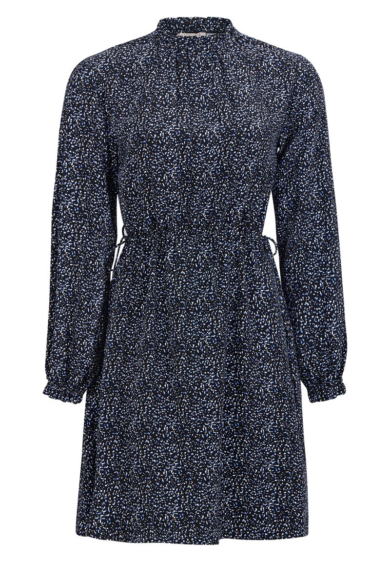 Vestido azul marino con un patrón disperso en azul claro y blanco. Presenta un cuello alto, mangas largas y una cintura ajustada con cordones.