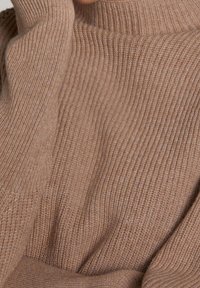 Oui Maglione - camel