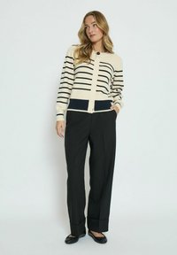 PEPPERCORN SARA ROUND NECK - Jopica - navy stripe