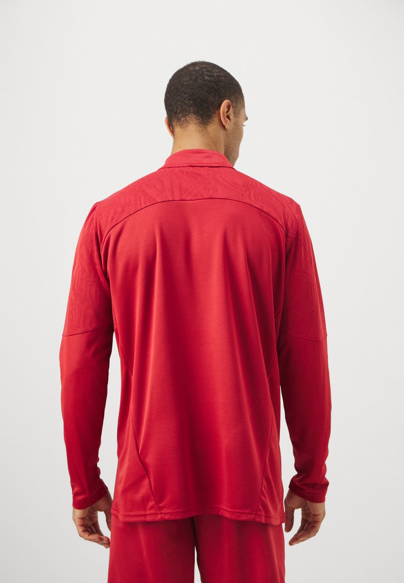 Chemise Manches Longues Galatasaray – Taille M – Fabriquée En Turquie – Bon état