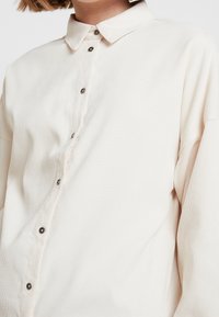 VILA Camicetta - white