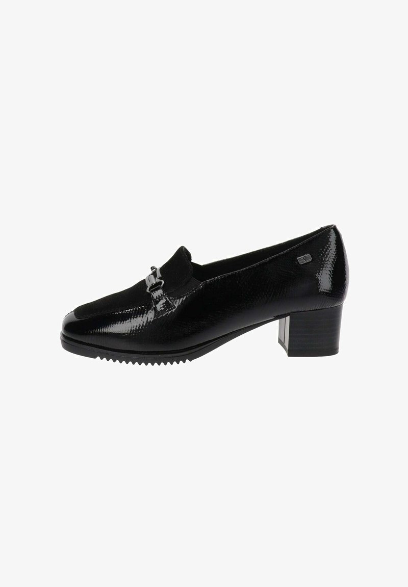Czarny lakierowany loafers z niskim, blokowym obcasem, teksturowanym wzorem, zamszowym wierzchem i srebrnym metalowym zapięciem po bokach.