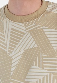 Shoeby Sudadera - brown