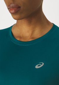ASICS CORE TOP - Majica z dolgimi rokavi - rich teal
