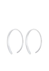 Pendientes de aro de plata con un diseño redondeado y abierto. Superficie lisa con un acabado pulido. Ligeros y minimalistas en forma.