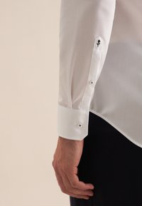 Seidensticker BUSINESS - Camicia - white