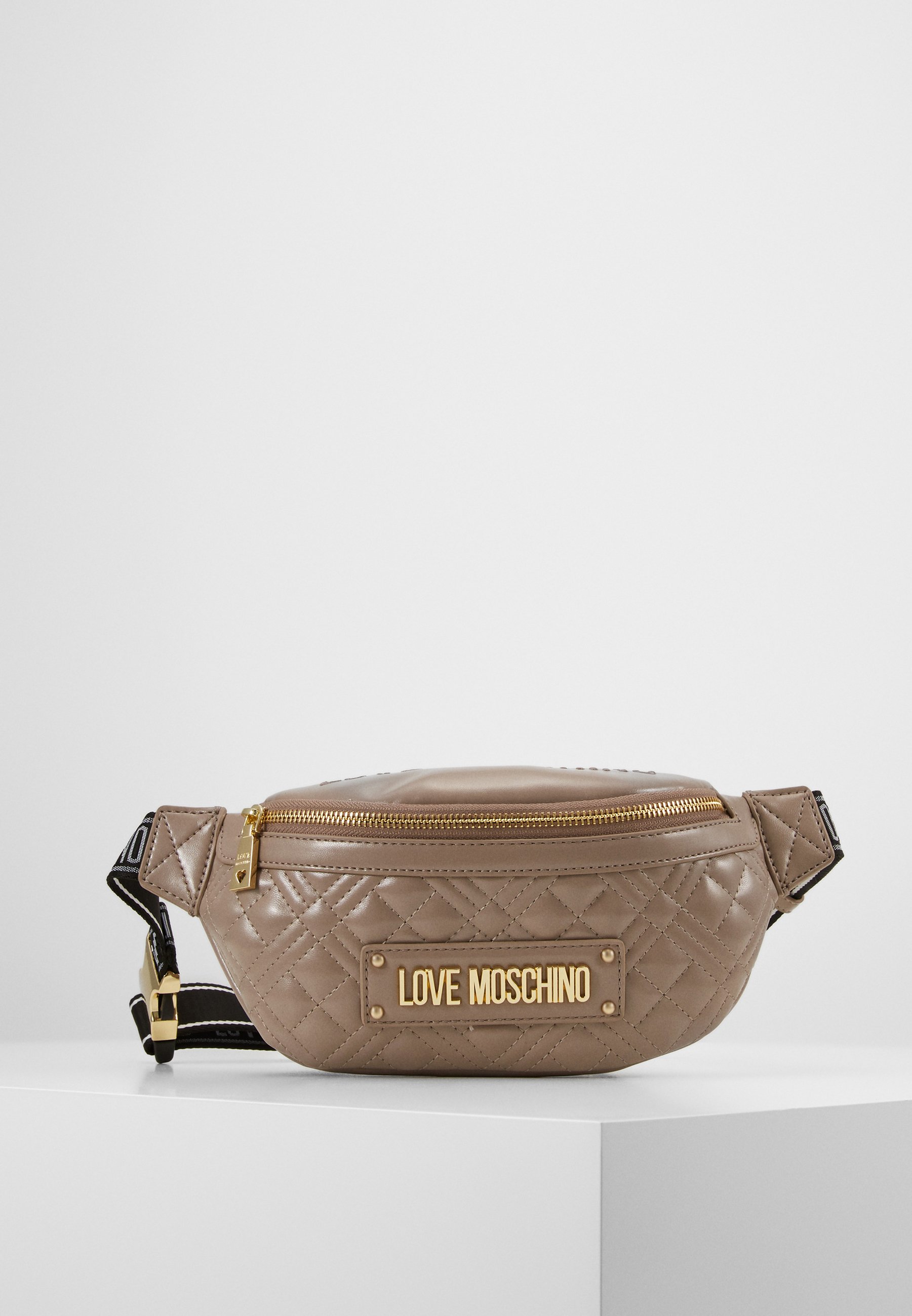 bum bag love moschino