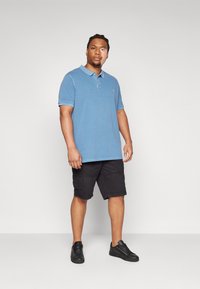 Jack & Jones JPSTCOLE JJCAMPAIGN  - Shorts - black