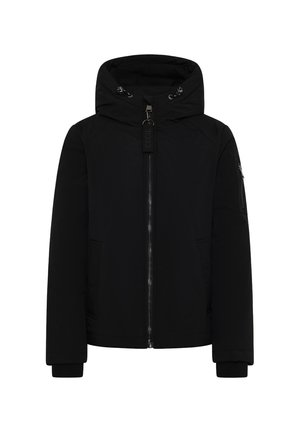 Veste noire avec une capuche, une fermeture éclair et des poches latérales. Présente des poignets côtelés et une étiquette de logo. Texture lisse avec une coupe mi-longue.