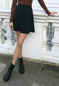 Lipsy FLIPPY  - A-linjainen hame - black jersey
