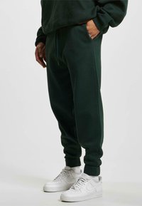 DOGHAMMER - Tracksuit bottoms - dark green Thumbnail Image 1