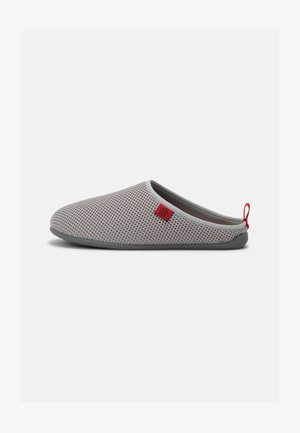 DYNAMIC UNISEX - Slippers - grey