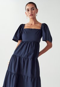 WILLA ZELDA TIERED DRESS Maxi dress navy blue/blue
