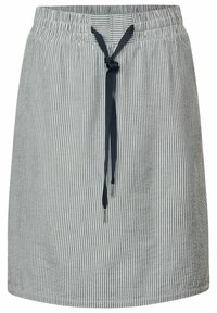 Falda a rayas en azul y blanco, con una cinturilla elástica y un cordón de marino. Tejido ligero con una textura suave.