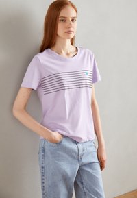 Esprit - TEE - Triko s potiskem - lavender Miniatura obrázku 1