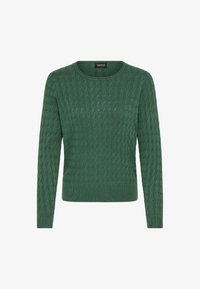 Selected, pineneedle