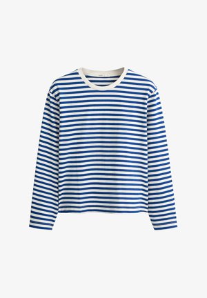 Cămașă cu mâneci lungi, cu dungi orizontale albastre și albe și guler rotund alb pe fundal alb.