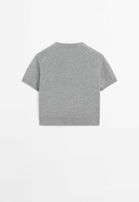 Maglione a maniche corte grigio, realizzato in maglia, con collo rotondo, orlo a coste e texture liscia. Design semplice con maniche raglan e senza fantasie.