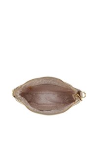 Thumbnail Image 3