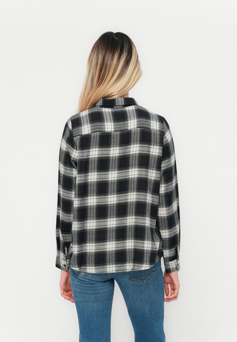 Jeans Camicia Quadri Bianca E Nera Vero Moda VMLARA SHIRT Camicia